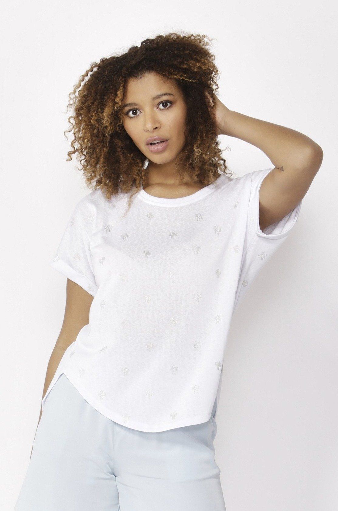 Betty Basics Adelaide Tee in White - Hey Sara