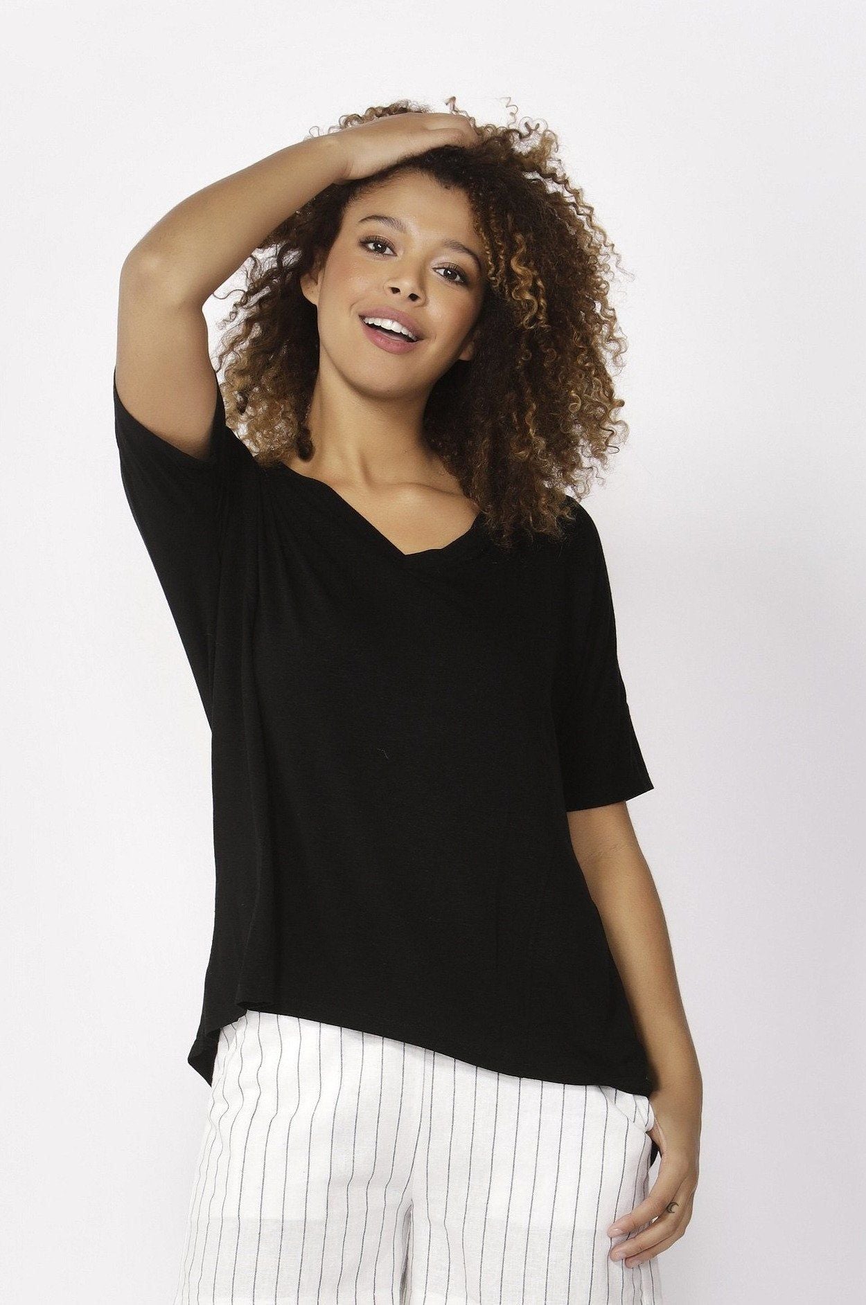 Betty Basics Lisbon Tee in Black - Hey Sara