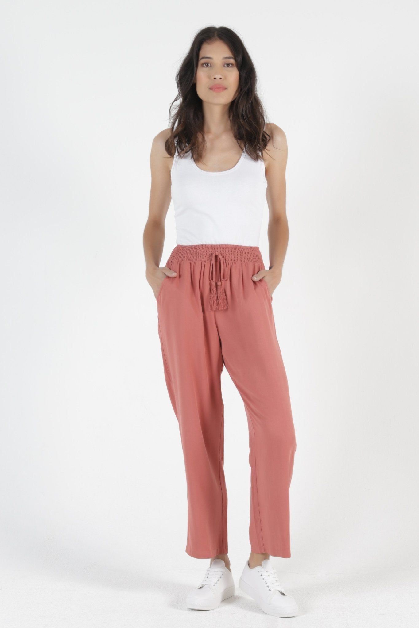 Betty Basics Ripley Pants in Rosa - Hey Sara