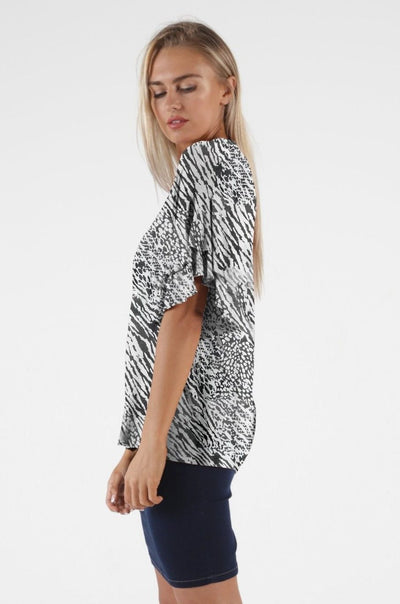 Betty Basics Ripon Top in Instinct Print - Hey Sara