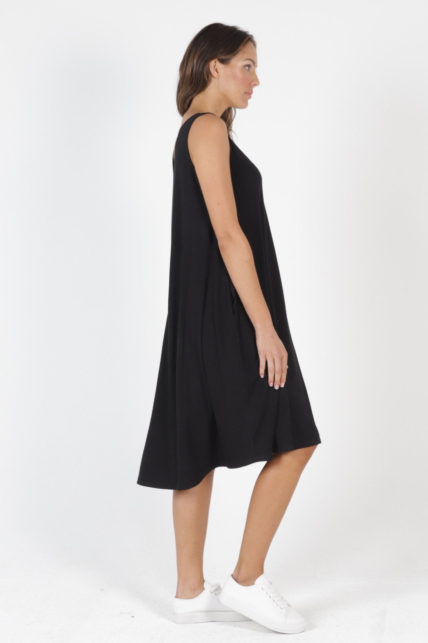 Betty Basics Oman Dress in Black - Hey Sara