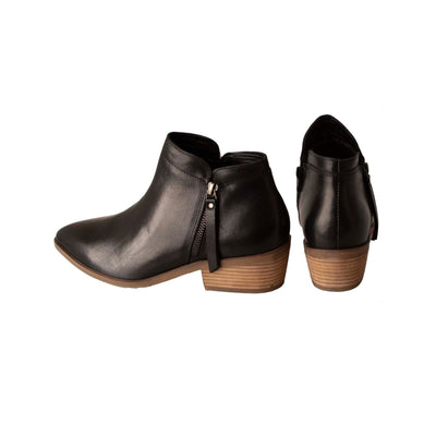 Human Shoes Mae Ankle Boot in Black Leather - Hey Sara